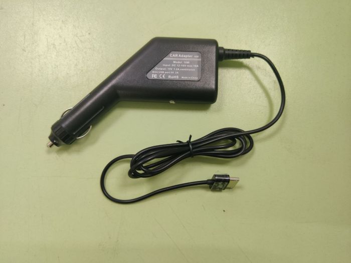 Автомобильная зарядка Asus TF300 (18W)