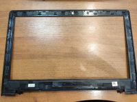 Рамка экрана AP0YM000700 для ноутбука Lenovo IdeaPad 300-15 чёрная с разбора