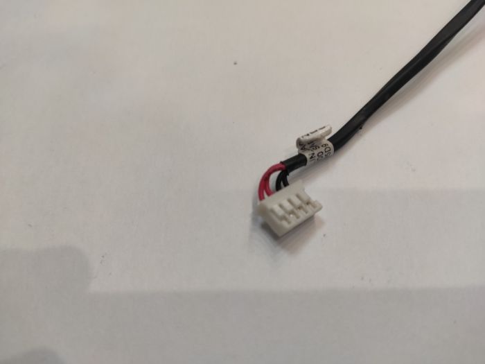 Разъем питания Z5WAH DC30100R000 , DC30100RO00 ATI2, с разбора