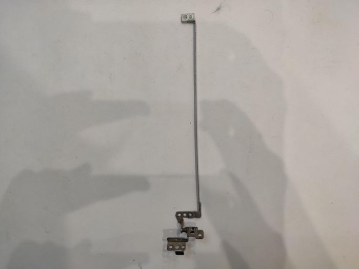 Петля Lenovo G570 G575 AM0GM000200 правая