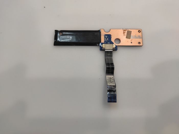 Кнопка включения на плате Lenovo Y570 LS-6881P