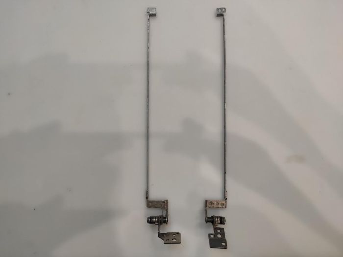 Петли матрицы AM0C9000500 / AM0C9000600 Acer 5741