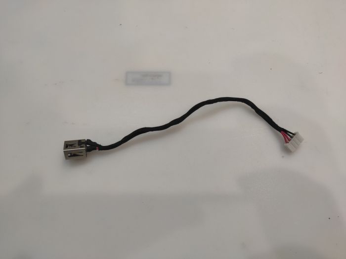 Разъем питания на шлейфе Toshiba C660