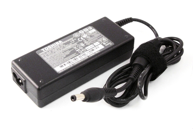 Зарядка для ноутбука Toshiba 19V 4,74A (90W) 5.5x2.5мм