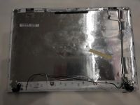 Крышка матрицы Sony VAIO VPCEL (PCG-71C12V) белая 41.4MQ04.022 с половиной заглушек петель, съемной части нет