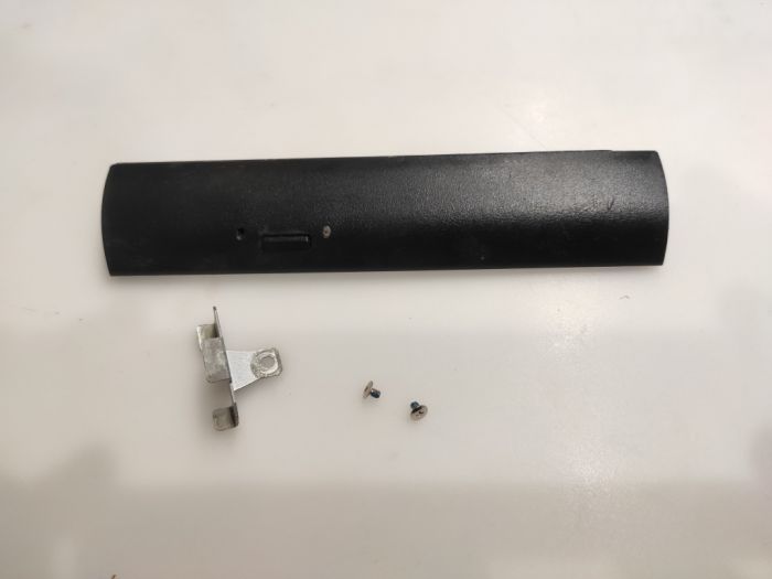 Крышка оптического привода Samsung NP300E7A NP305E7A