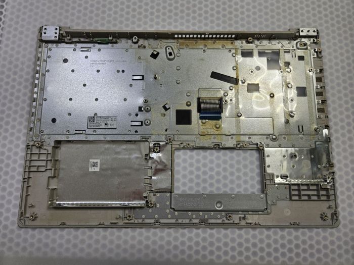 Топкейс (верхняя часть корпуса) для ноутбука IdeaPad 330-15ARR с клавиатурой серебро p/n: AP18C000190SLH2