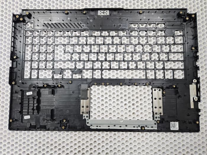 Верхняя часть корпуса (топкейс)  Asus TUF Gaming F17 FX707 без надписи, 56Wh