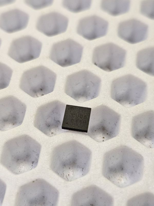 Микросхема AOZ2767QI-11