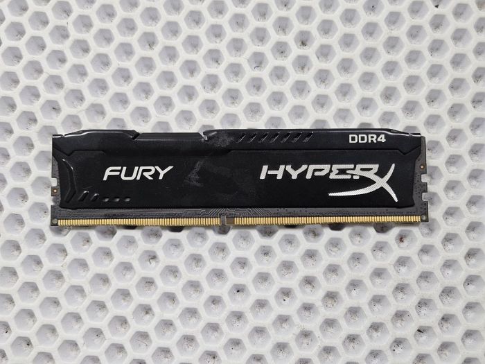 Оперативная память Fury HyperX DDR4 16ГБ  3200 МГц HX432C16FB4/16