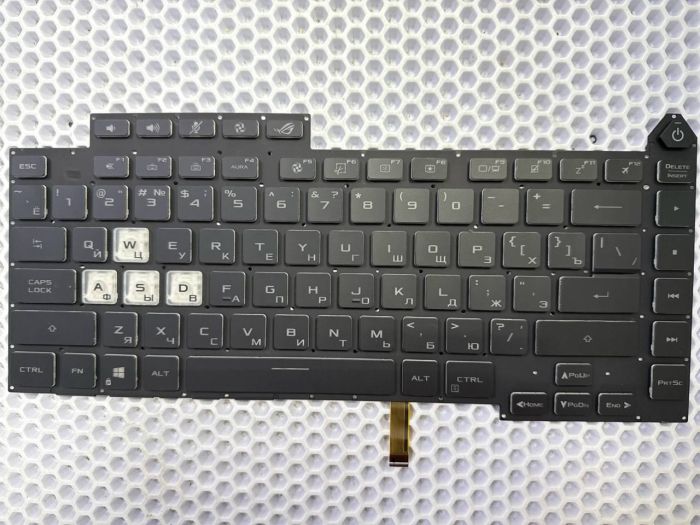 Клавиатура для Asus ROG Strix G15 G513QY с RGB подсветкой (4-ZONE)
