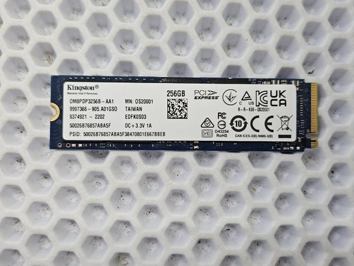 Твердотельный накопитель SSD M.2 NVMe 2218 256Gb Kingston (0M8PDP3256B-AA1)