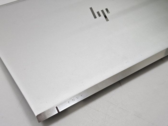 Крышка матрицы для HP ENVY 17-AE 6070B1167401 серебро