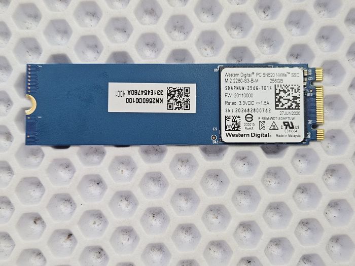 Жесткий диск SSD M.2 2280 NVME 256Gb WD SN520