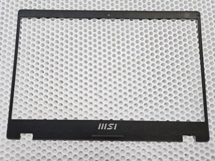 Рамка матрицы для для MSI Modern 14 C12M-233XRU 4J1B211 (правый верхний угол вмятина)