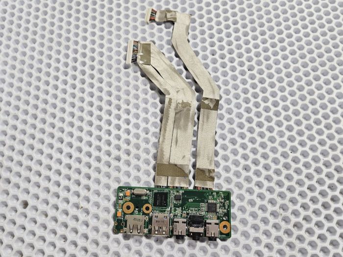 Дочерняя плата 69N0GLA11A04-01 с USB и аудио для ноутбука Asus N71J со шлейфами