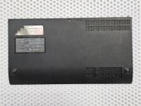 Заглушка поддона для ноутбука Lenovo Z580 (сломана одна защелка)