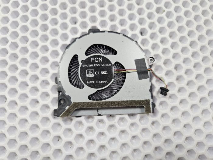 Вентилятор для ноутбука Dell Inspiron 5370 p/n: 0RV0CY
