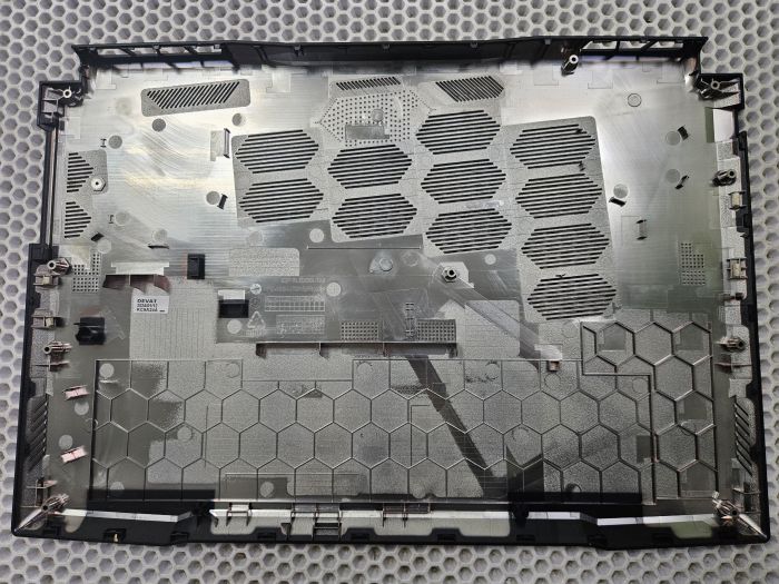 Нижняя часть корпуса, поддон MSI Katana GF76 12UG