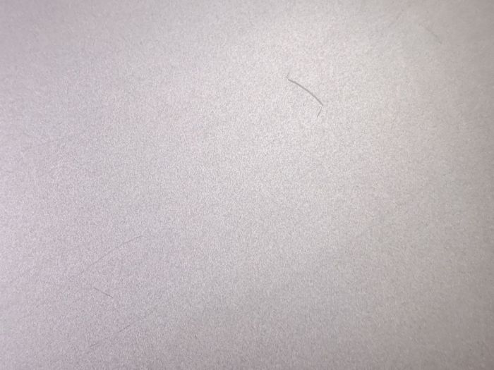 Нижняя часть корпуса (поддон) Huawei MateBook 13 HN-W19R с резиновыми ножками, царапины
