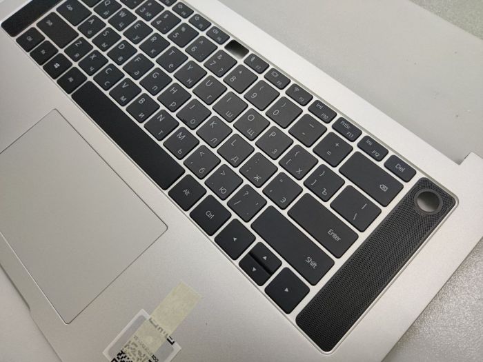 Верхняя часть корпуса (топкейс)  с клавиатурой для Honor MagicBook Pro HBB-WAH9PHNL серебро