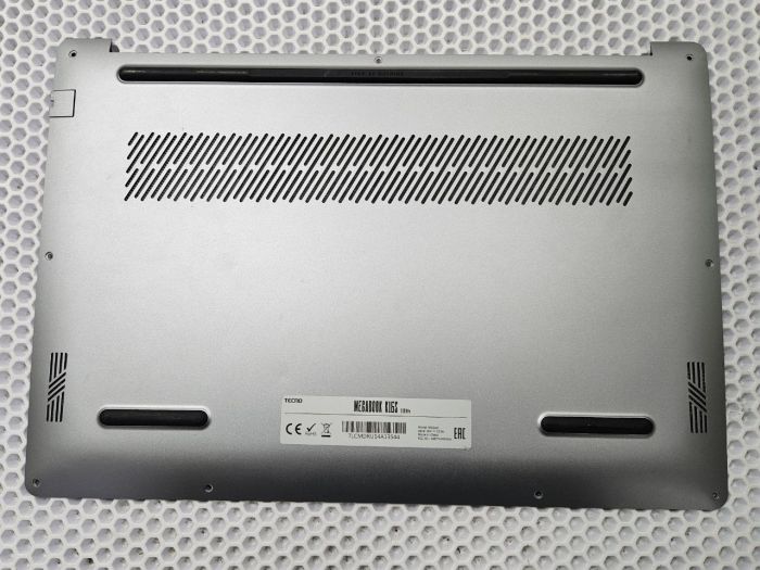 Нижняя часть корпуса (поддон)  2160645YHT Tecno Megabook K16S 13th металл
