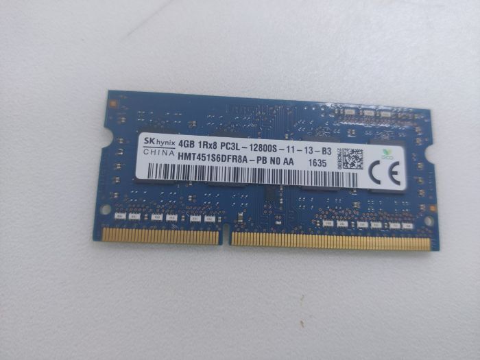 Оперативная память Hynix SODIMM DDR3L 4ГБ HMT451S6DFR8A