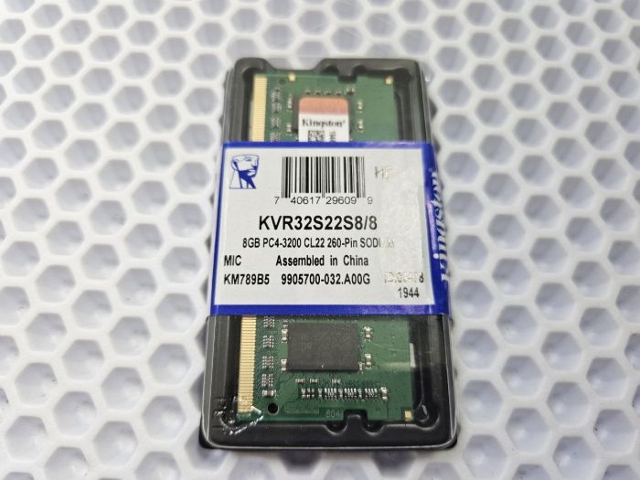 Оперативная память Kingston Fury 8 ГБ (KVR32S22S8/8) DDR4 3200 SO-DIMM