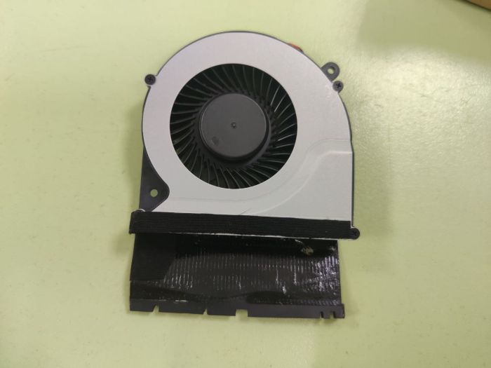 Вентилятор для ноутбука Toshiba C850