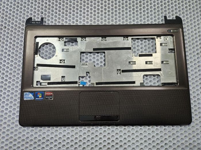 Верхняя часть корпуса (топкейс) 13N0-GRA0614 для ноутбука Asus K42 коричневый