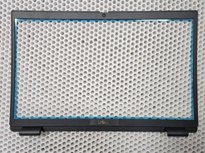 Рамка матрицы для ноутбука Dell Latitude 3520