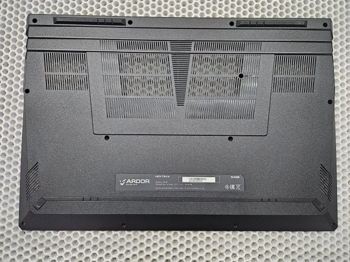 Нижняя часть корпуса (поддон) для ноутбука ARDOR Gaming Rage R17, черный