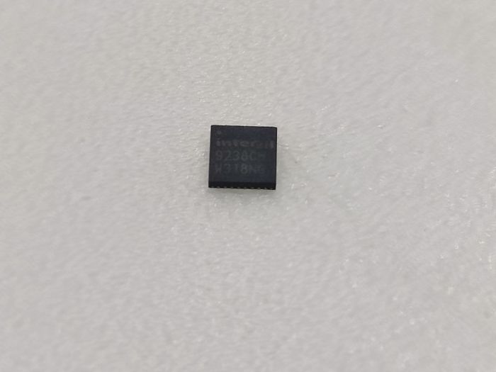Микросхема Intersil Renesas ISL9238, ISL9238C, ISL9238CHRTZ-T, 9238CH TQFN-32 32QFN
