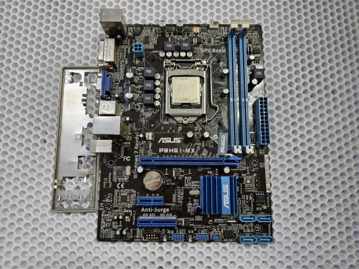 Материнская плата Socket LGA1155 ASUS P8H61-MX 2LV DDR3/DDR3 MicroATX с процессором Pentium G630