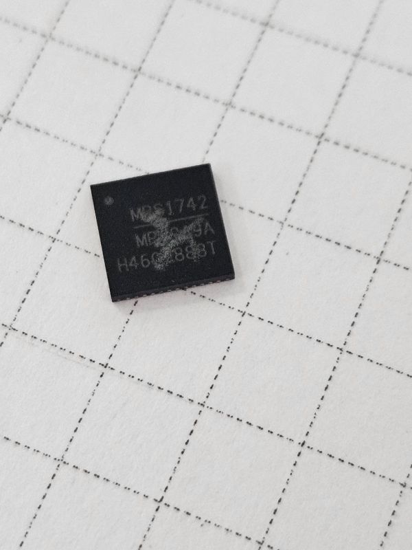 Микросхема MP2949AGQKT MP2949A GJ5CNXX GK5CP5Z4 QFN48 с прошивкой под плату nm-c362