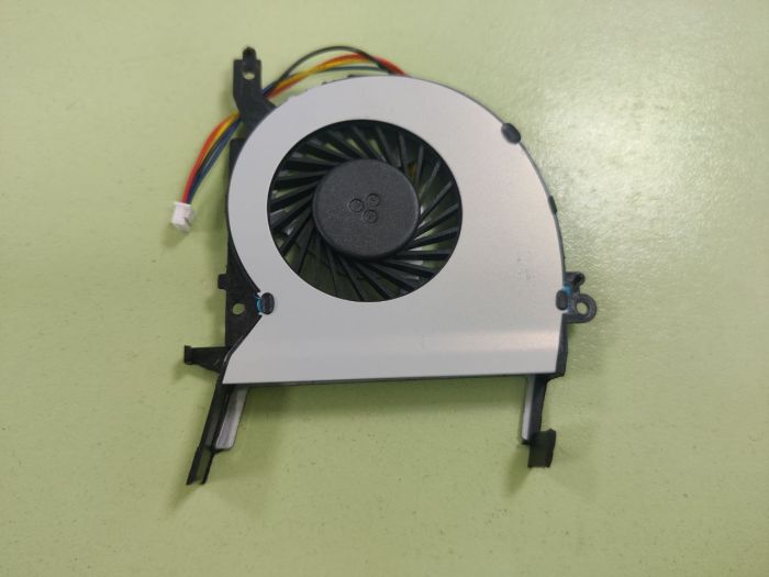 Вентилятор для ноутбука Asus X556