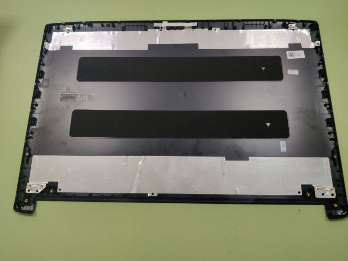 Крышка матрицы Acer A517-51