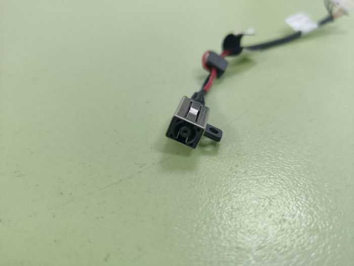 Разъем питания Dell 17 5000