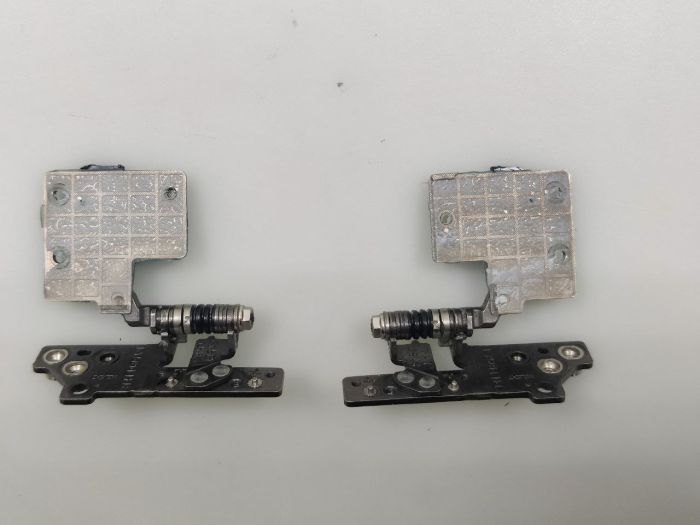 Петли KY581-LH-R KY581LH-L AM2V4000220 AM2V4000320 (пара) для Lenovo Legion Pro 5 16IRX8