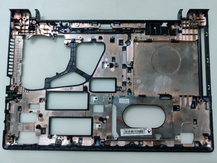 Нижняя часть корпуса поддон, для Lenovo IdeaPad G50-30, G50-45, G50-70, Z50-70 (AP0TH000800, 90205217)