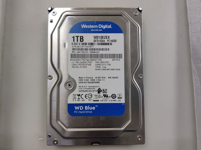 Жесткий диск WD 1TB wd10ezex 3.5" бу