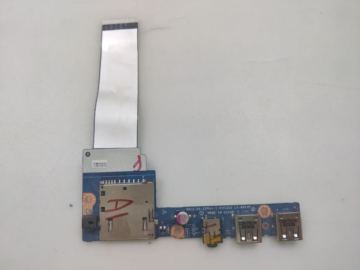 Дочерняя плата с 2 USB, аудио и картридером ls-8953p lenovo  S400U