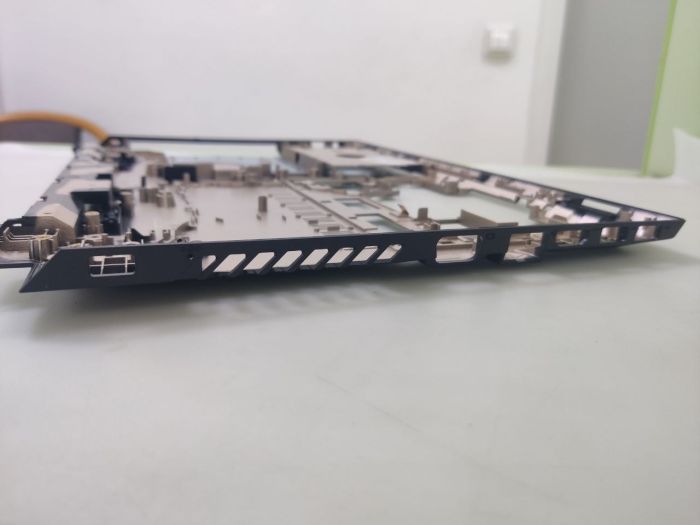 Нижняя часть корпуса (поддон) Lenovo B50-30 , B50-45 , B50-70 , B50-80 , B51-30 , B51-80