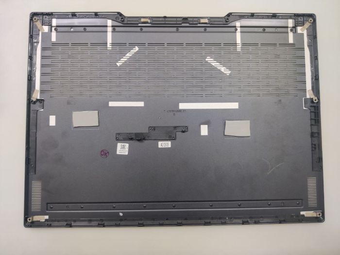 Нижняя часть корпуса (поддон)  Lenovo Legion S7 16IAH7 p/n: am2jm000a10 черный