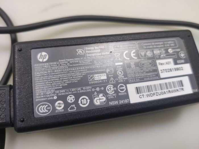 Зарядка для ноутбука HP 19.5V 3.33A (65W) 4.5x3.0мм с иглой