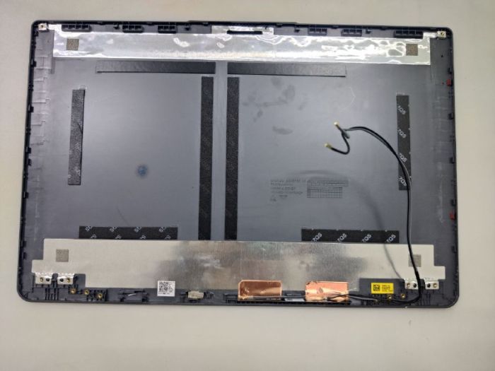 Крышка матрицы Lenovo Ideapad 3 15IAU7 AP21P000100 серая царапины