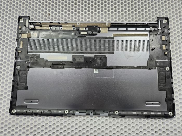 Нижняя часть корпуса (поддон) Honor MagicBook 15 BMH-WDQ9HN серый